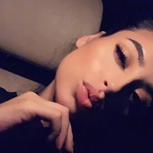 Meet your Posher, Cattya